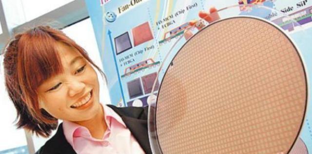 中國大舉“造芯”：7個(gè)月進(jìn)口1855億芯片設(shè)備，創(chuàng)新紀(jì)錄(圖1)