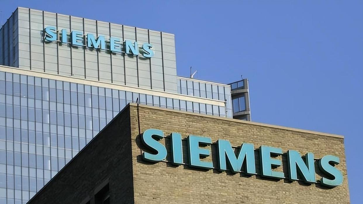 2025芯片大戰(zhàn)迎來(lái)分水嶺，中方警告全球“配合美國(guó)禁令就是違法”，美媒承認(rèn)中國(guó)超越時(shí)刻已到(圖6)